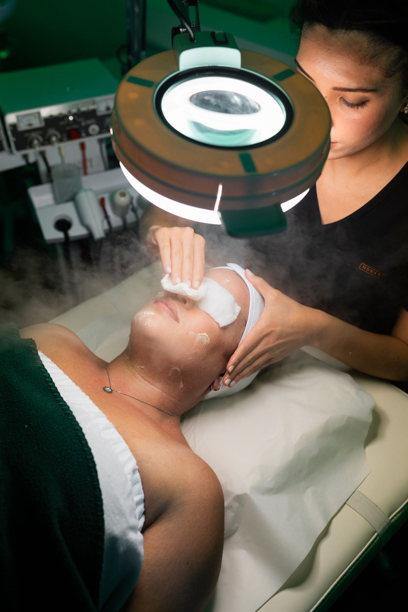 Christine Valmy skin analysis